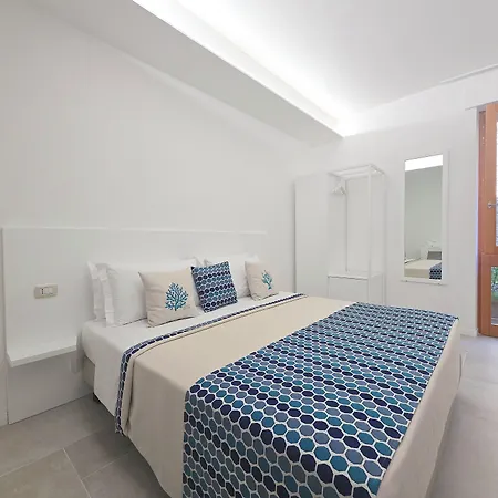 Koral 3* Κάπρι